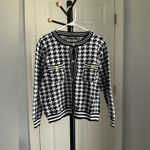 PT-Shop - Black & White Front Button Retro Sweater/Sweatpants Set